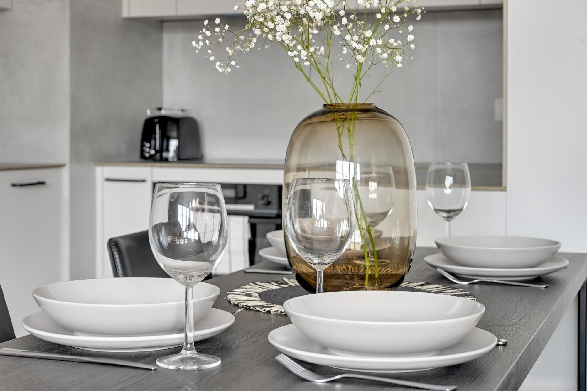 Flatbook - City Center Apartments Doki Living غدانسك المظهر الخارجي الصورة