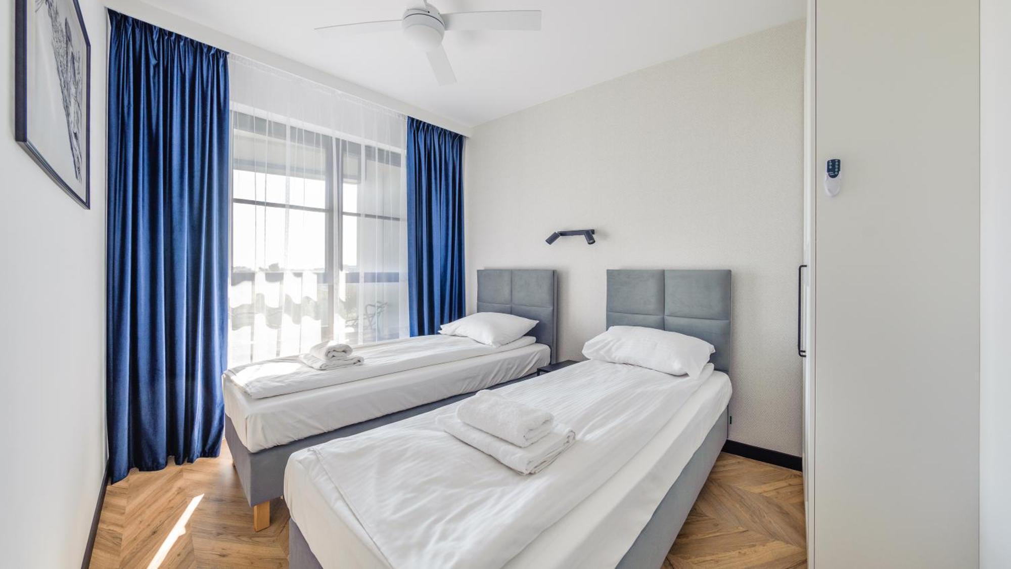 Flatbook - City Center Apartments Doki Living غدانسك المظهر الخارجي الصورة